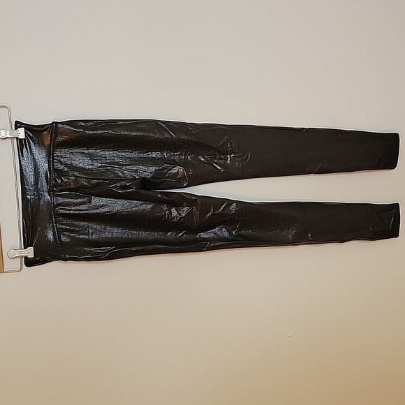 SPANX Croc Faux Leather Leggings - Picture 7 of 7